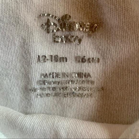 Disney Set Of 5 Winnie The Pooh Shirts & Onesies Bundle Baby Boy Size 18 Months - Picture 8 of 12